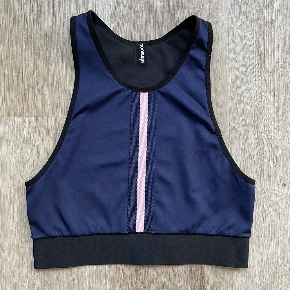 ULTRACOR Altitude Matte Collegiate Crop Top - Picture 2 of 10